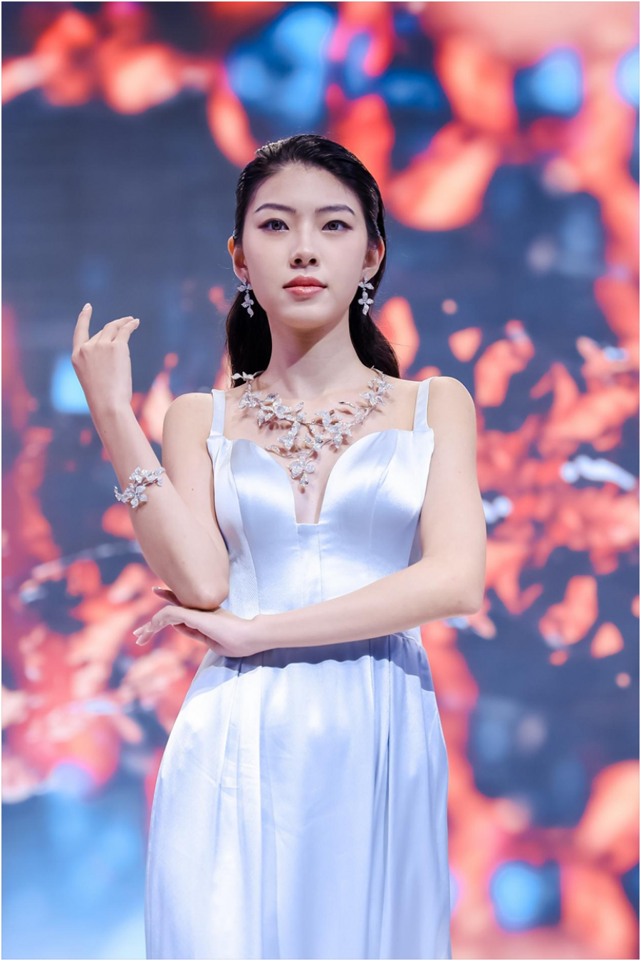 1699521707763092Q8iH.png image.png