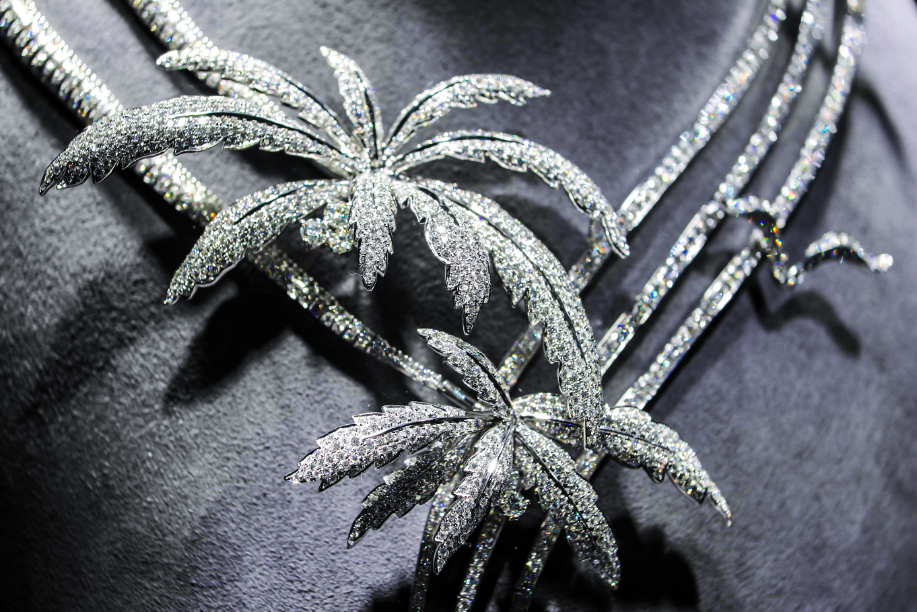 ��ʱ��֮����ϵ���ġ���֮������Ҭ�硷