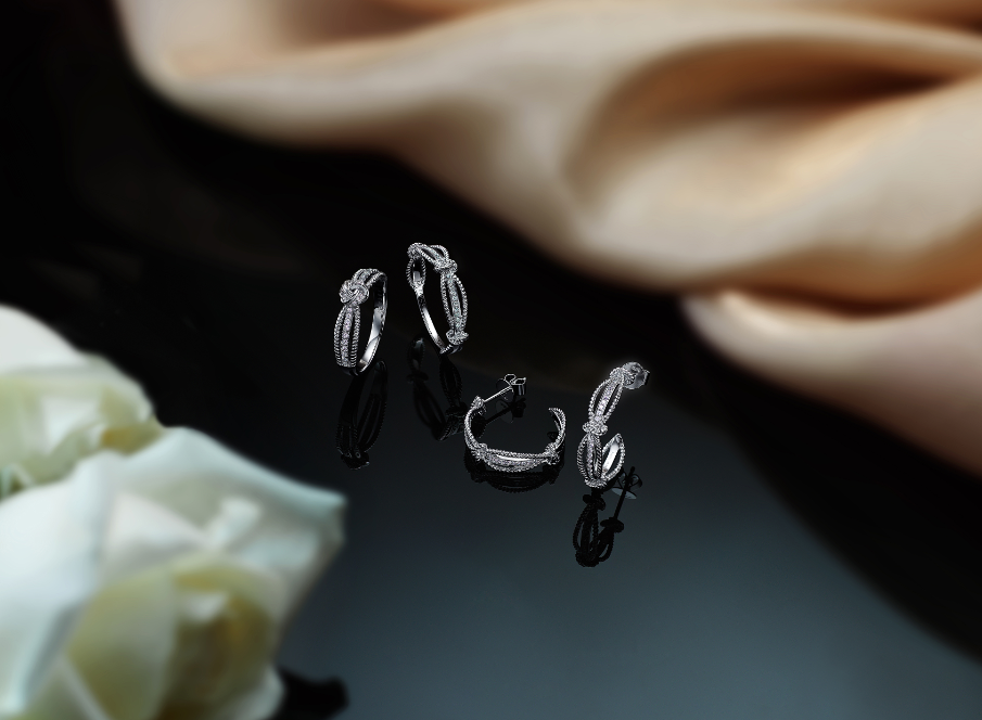 �����ս�ָ